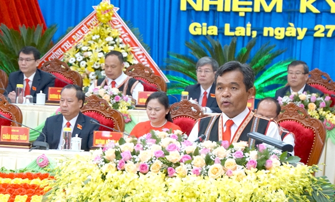Ho Van Nien a été réélu secrétaire pour le mandat 2020-2025. Photo: CPV