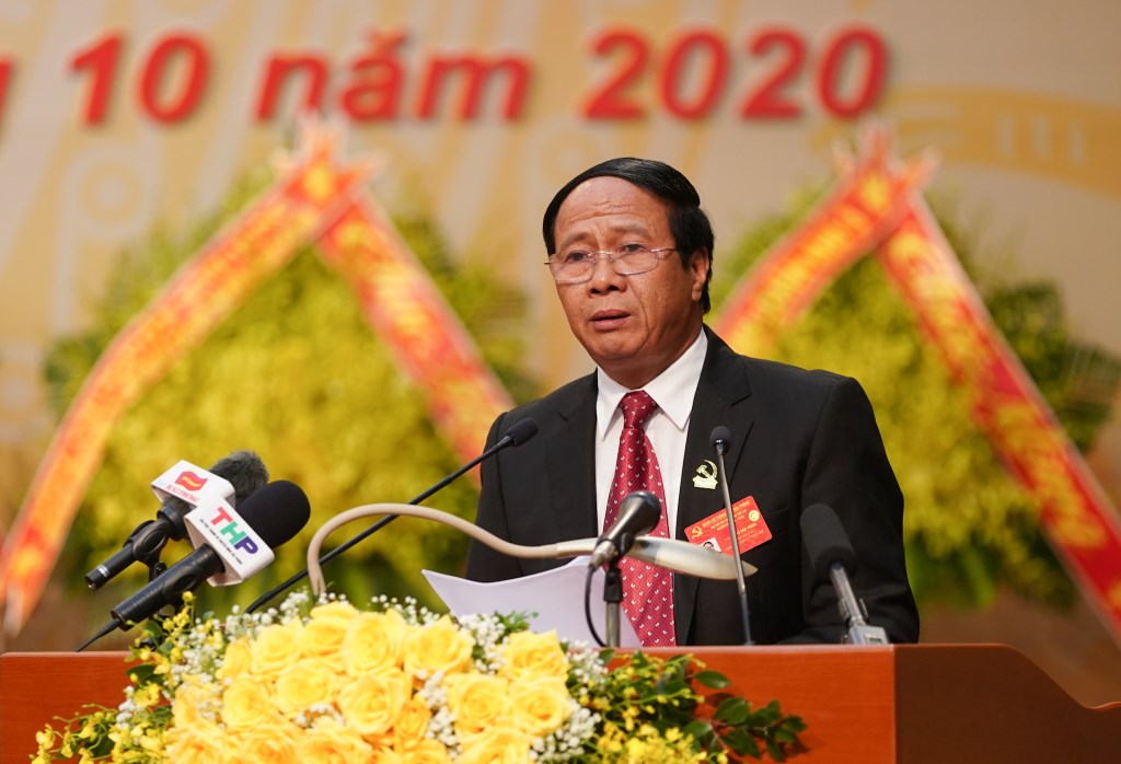 Le secrétaire du Comité du Parti de la ville de Hai Phong, Le Van Thanh, prononce le discours d'ouverture du congrès.  Photo: VGP
