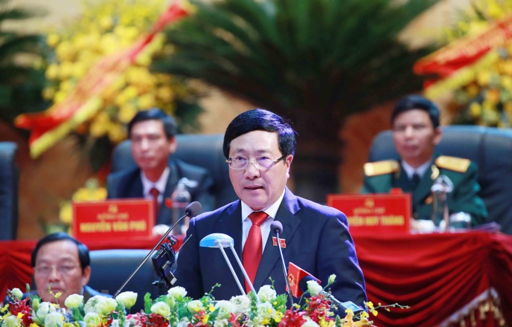 Pham Binh Minh, membre du Politburo, vice-Premier ministre, ministre des Affaires étrangères prononce un discours lors du congrès. Photo: VNA
