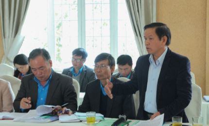 La Confédération du travail de Lam Dong porte des avis sur les projets de documents du Congrès du Parti