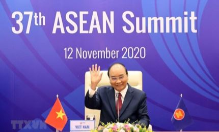 Le Vietnam joue un rôle important pour la paix et de la coopération régionales