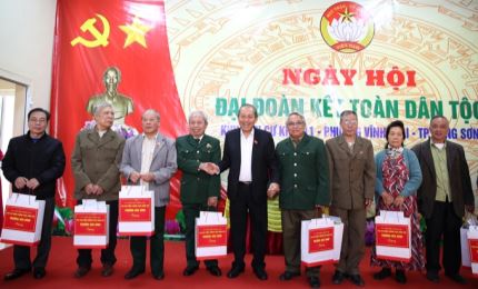 Journée de la grande union: Truong Hoà Binh participe à la fête à Lang Son