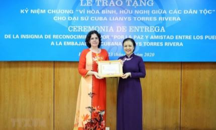 L’ambassadrice cubaine Lianys Torres Rivera mise à l’honneur
