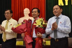 Vo Van Hung élu président du Comité populaire de Quang Tri