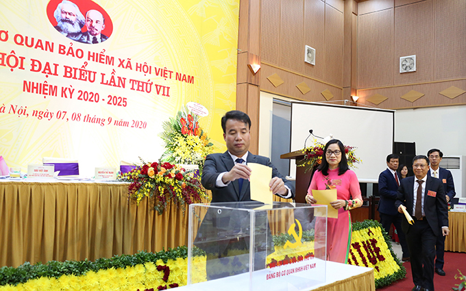 Le 7e Congrès de l’organisation du Parti pour l'Assurance sociale du Vietnam pour le mandat 2020-2025 a eu lieu les 7 et 8 septembre à Hanoi. Photo: VSS
