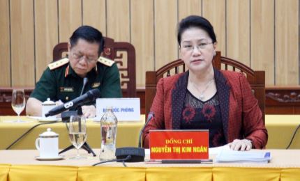 Préparation du Congrès local: le Bureau politique travaille avec Hau Giang