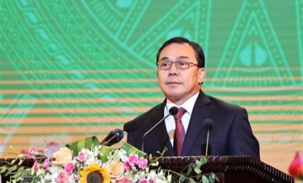 L'ambassadeur du Laos salue le rôle de leadership du Parti communiste du Vietnam