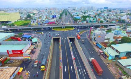 Transport: 96.000 milliards de dongs d'investissement pour les 15 projets clés à Ho Chi Minh-Ville
