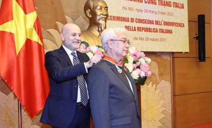 Un député vietnamien honoré de l’Ordre du mérite de l’Italie