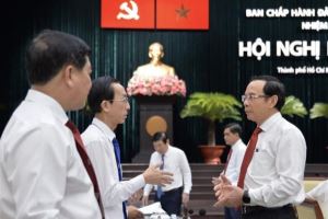 Ho Chi Minh-Ville se concentre sur le règlement des problèmes urgents