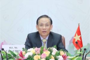 Le Vietnam chérit toujours son partenariat stratégique avec Singapour