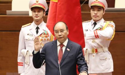 Dirigeants de pays félicitent de nouveaux dirigeants du Vietnam