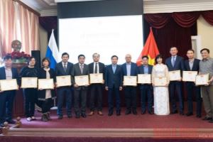 COVID-19 : la communauté vietnamienne en Russie s’unit pour surmonter les difficultés