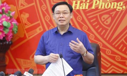 Le président de l’Assemblée nationale Vuong Dinh Hue à Hai Phong