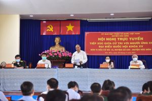 Le président Nguyên Xuân Phuc à l’écoute des électeurs de Hô Chi Minh-Ville