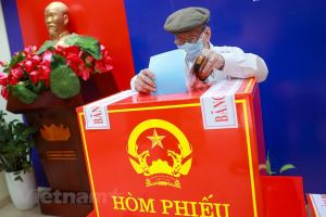 Les Vietnamiens votent pour les 15es élections législatives
