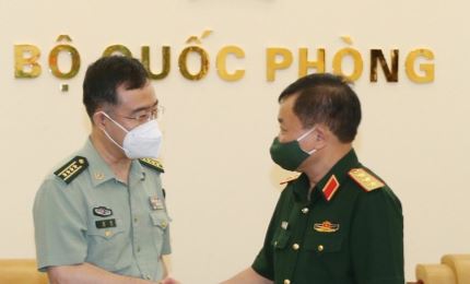 Le Vietnam et la Chine cultivent leur coopération de défense